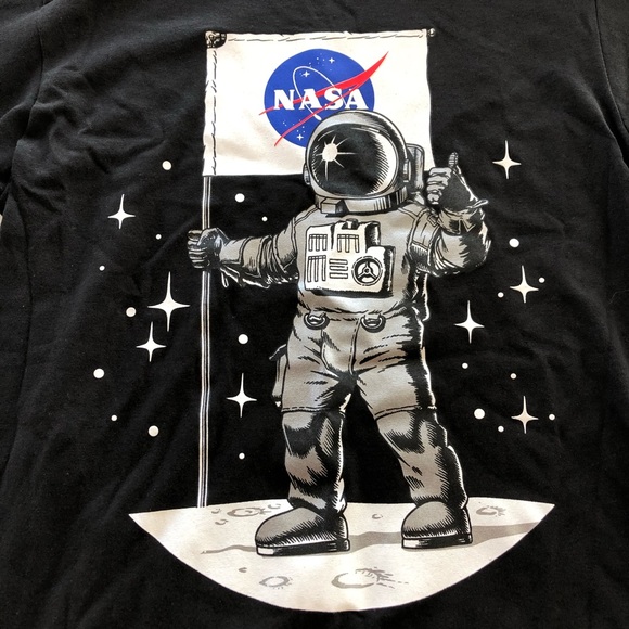 NASA Tee - Picture 2 of 6
